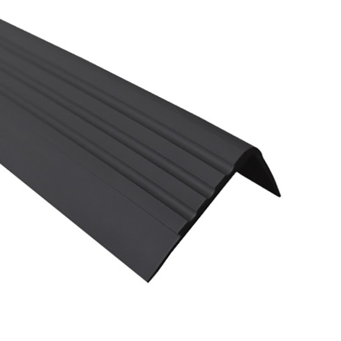Halkfri trappkantlist PVC 30x27 mm, 150 cm, svart, trapprofil RM