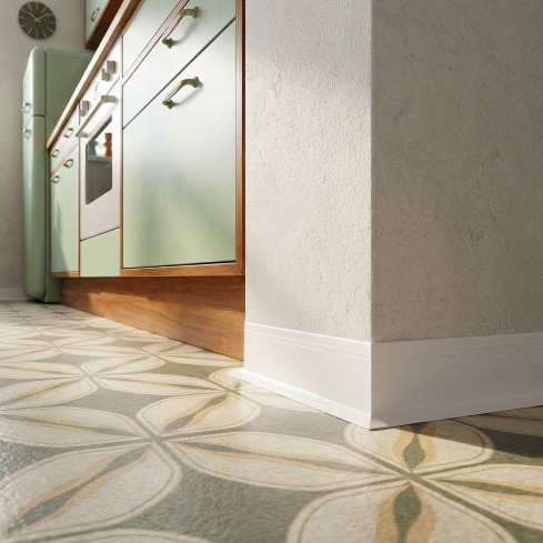 Självhäftande PVC golvlist, flexibel dekorlist DEKOR, vit