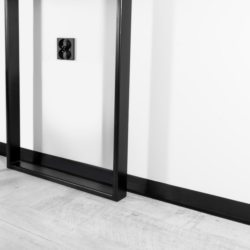 Golvlist självhäftande PVC 70x20 mm, svart, flexibel golvlist, sockelbräda sockel