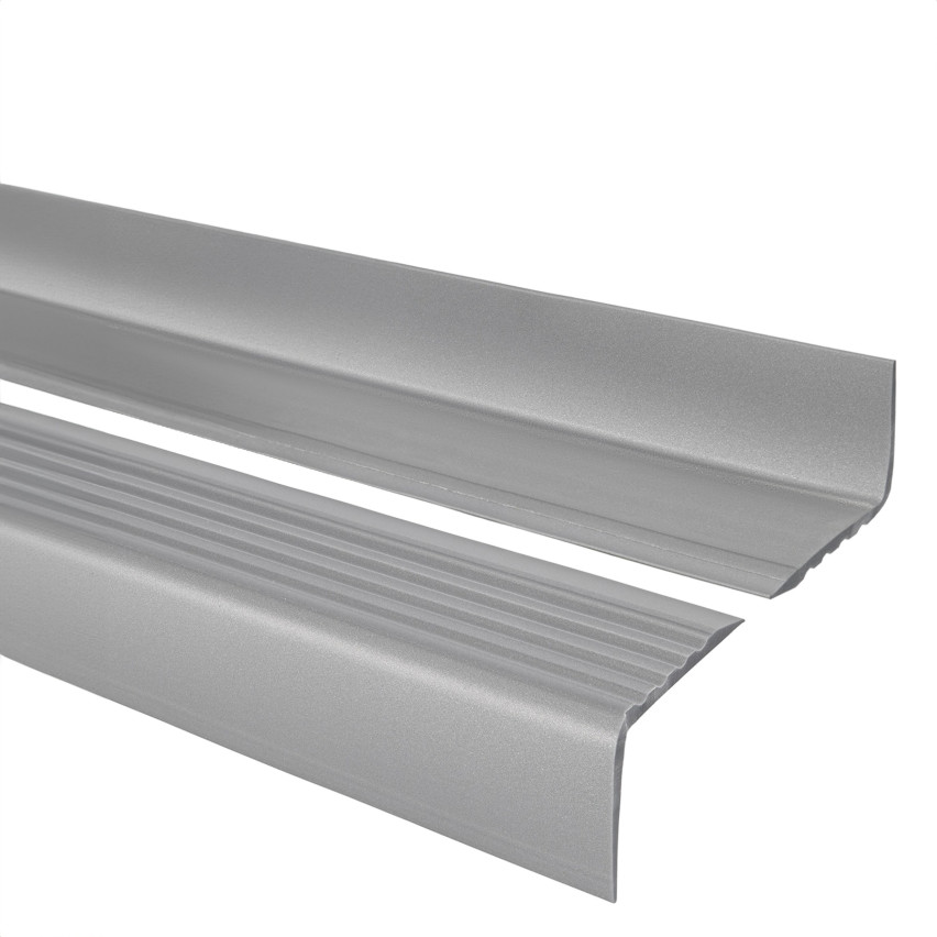 Halkskyddad trappprofil 50x42mm 150cm silver
