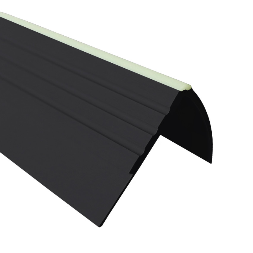 Antiglidprofil för trappor 40x40mm 150cm svart