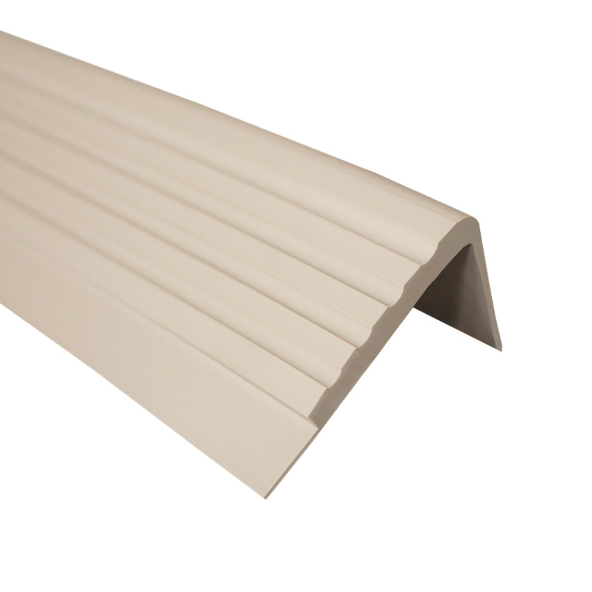 P50x45mm halkskyddade trappor 150cm beige