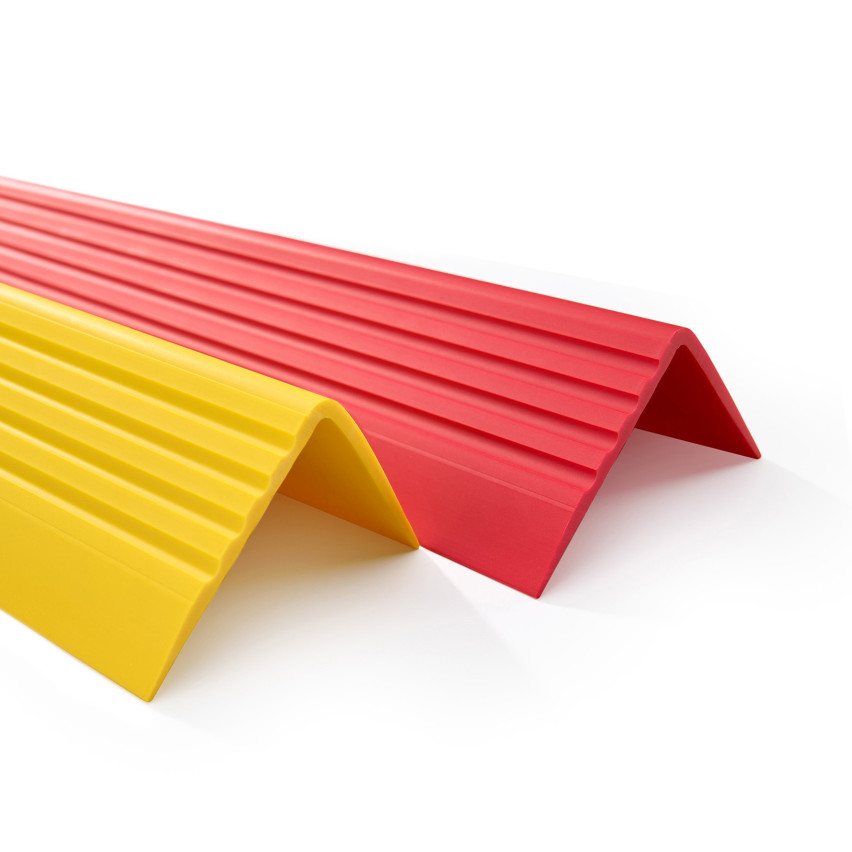 Halkfri trappkantlist PVC 50x50 mm, Röd, trapprofil varningsprofil RGP-O