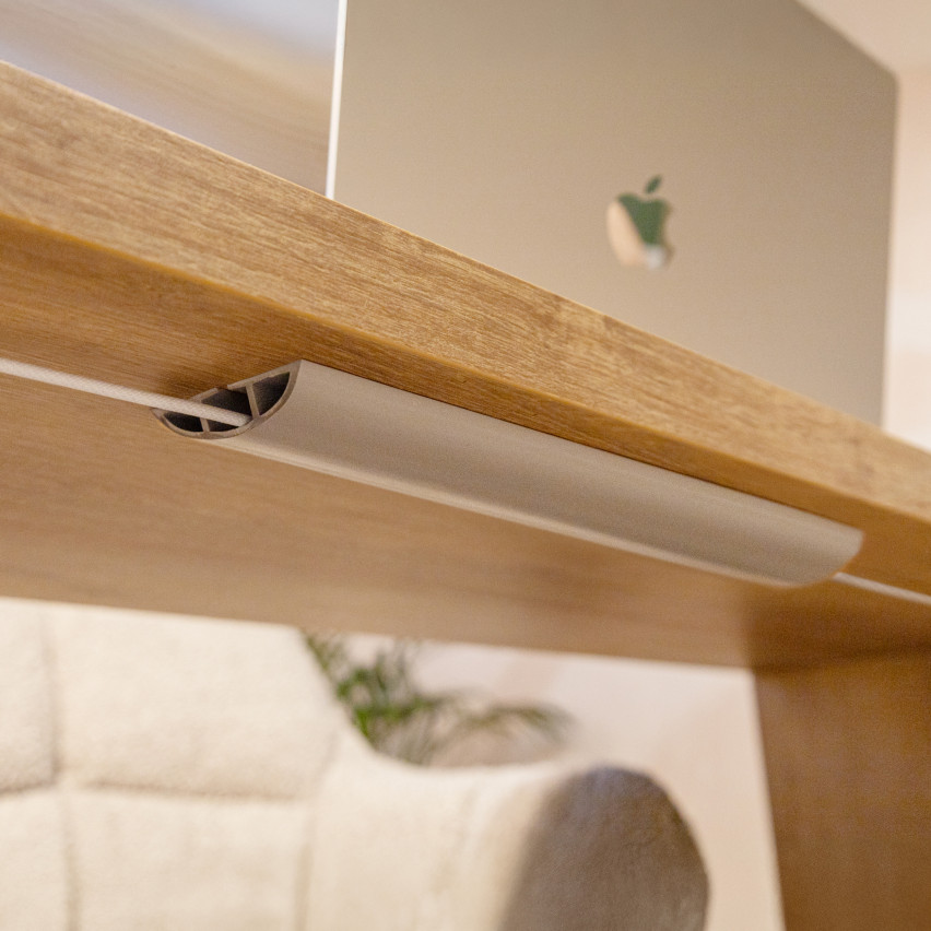 Självhäftande kabelkanaler av PVC - 200 cm, halvrunda, mörkgrå