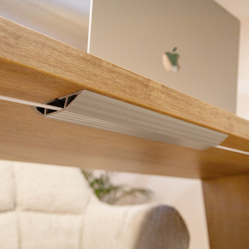 Kabelkanaler av PVC - 200 cm, trapetsformade, grå