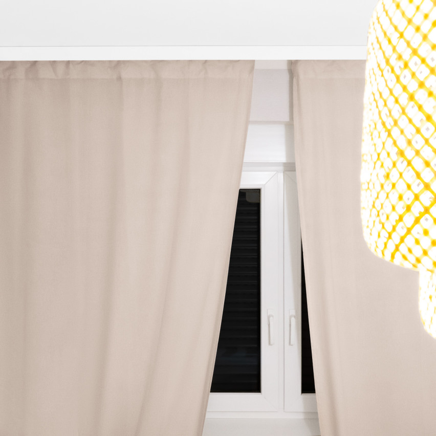 List för gardinstänger PVC svart, gardinskena tak LK