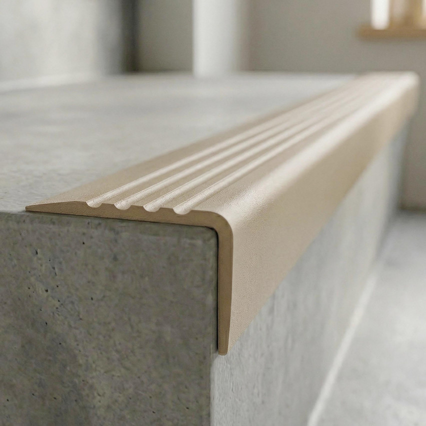 Halkfri trappkantlist PVC 50x42 mm, självhäftande trapprofil med självhäftande tejp RGP, gul