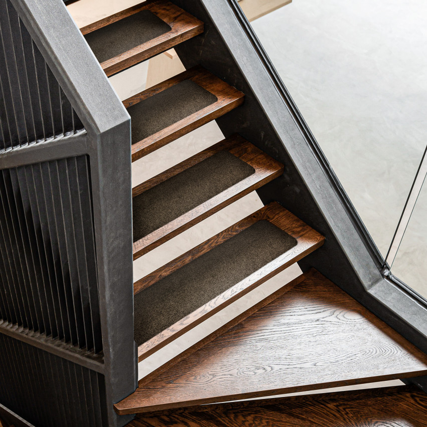 Halkfri trappmatta, rak, trappstegsskydd, krämfärgad, 76 cm