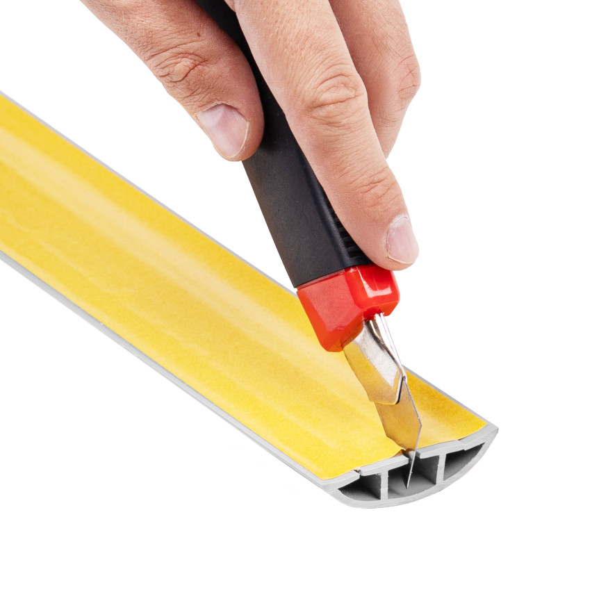 Maskering, halvcirkelformad kabelkanal PVC, självhäftande  PK, vit