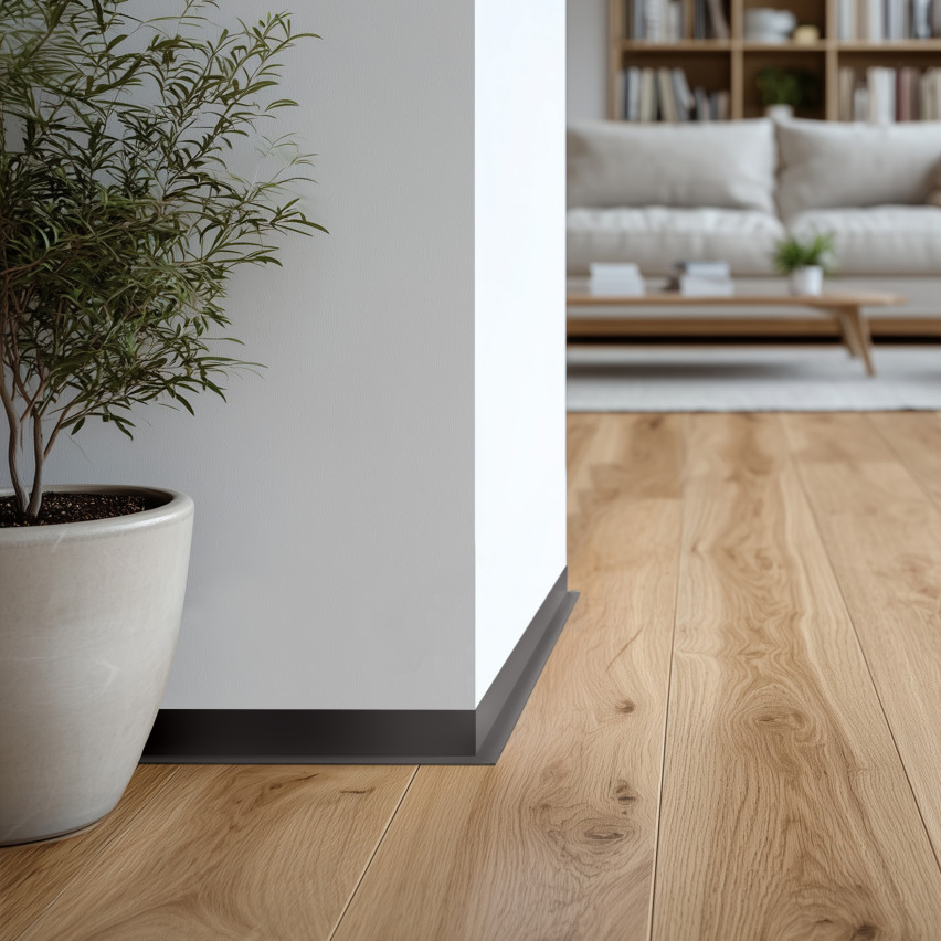 Minimalistisk självhäftande PVC golvlist – hård, mörkgrå