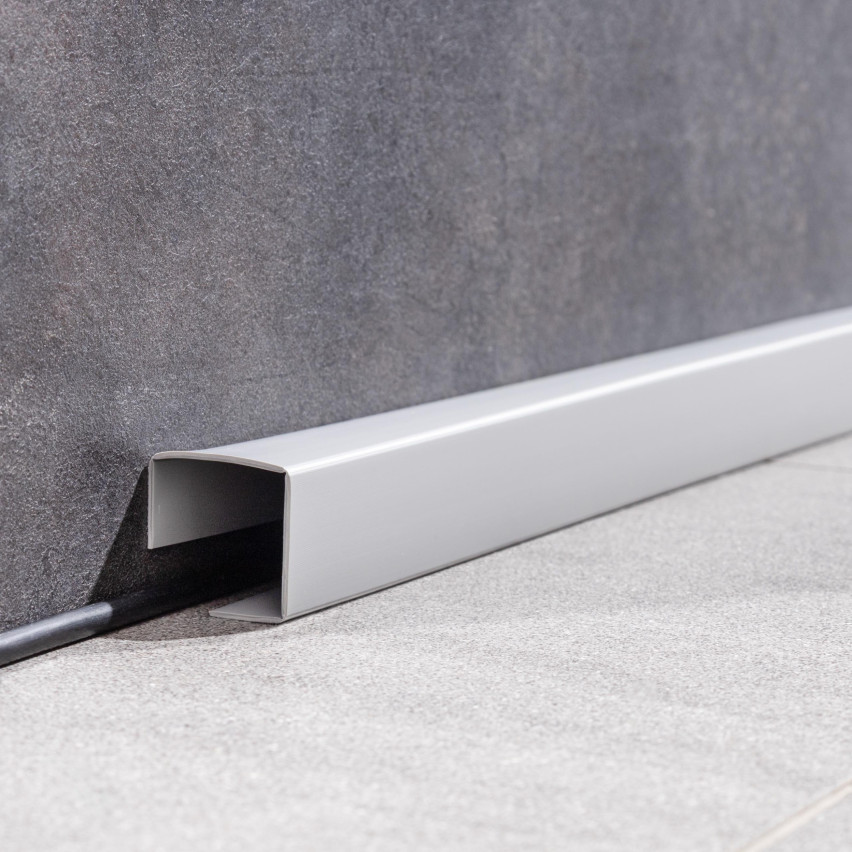 Mångsidig PVC-list 4-i-1 – Självhäftande Avslutningspanel, 120 mm, Mörkgrå