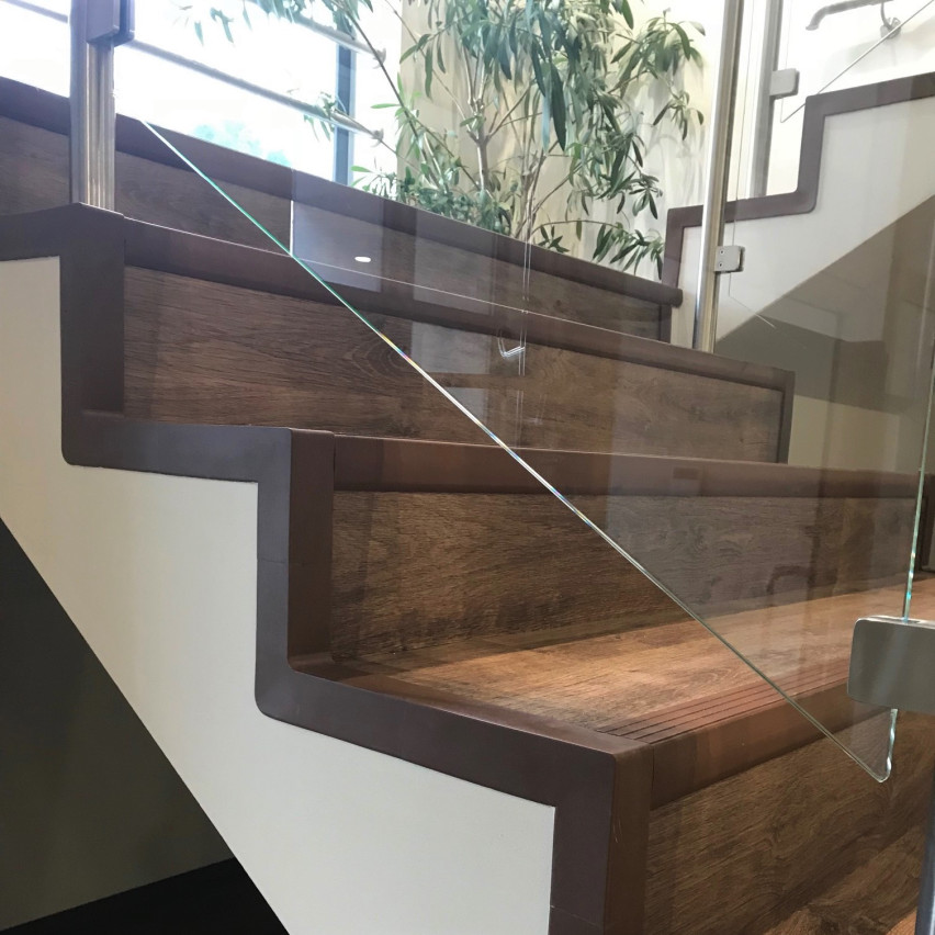 Trapp renoverings kit PVC 52x40mm, trapprenoveringskit PMW, mörkgrå