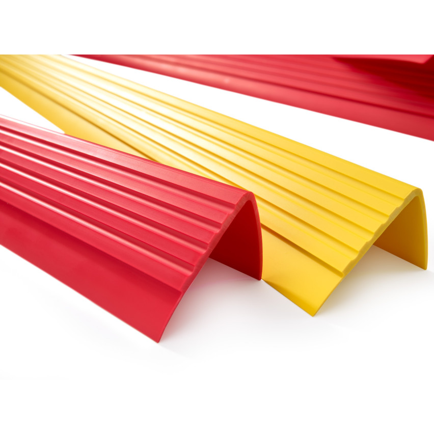 Halkfri trappkantlist PVC 40x40 mm, trapprofil RD, Röd, 150 cm